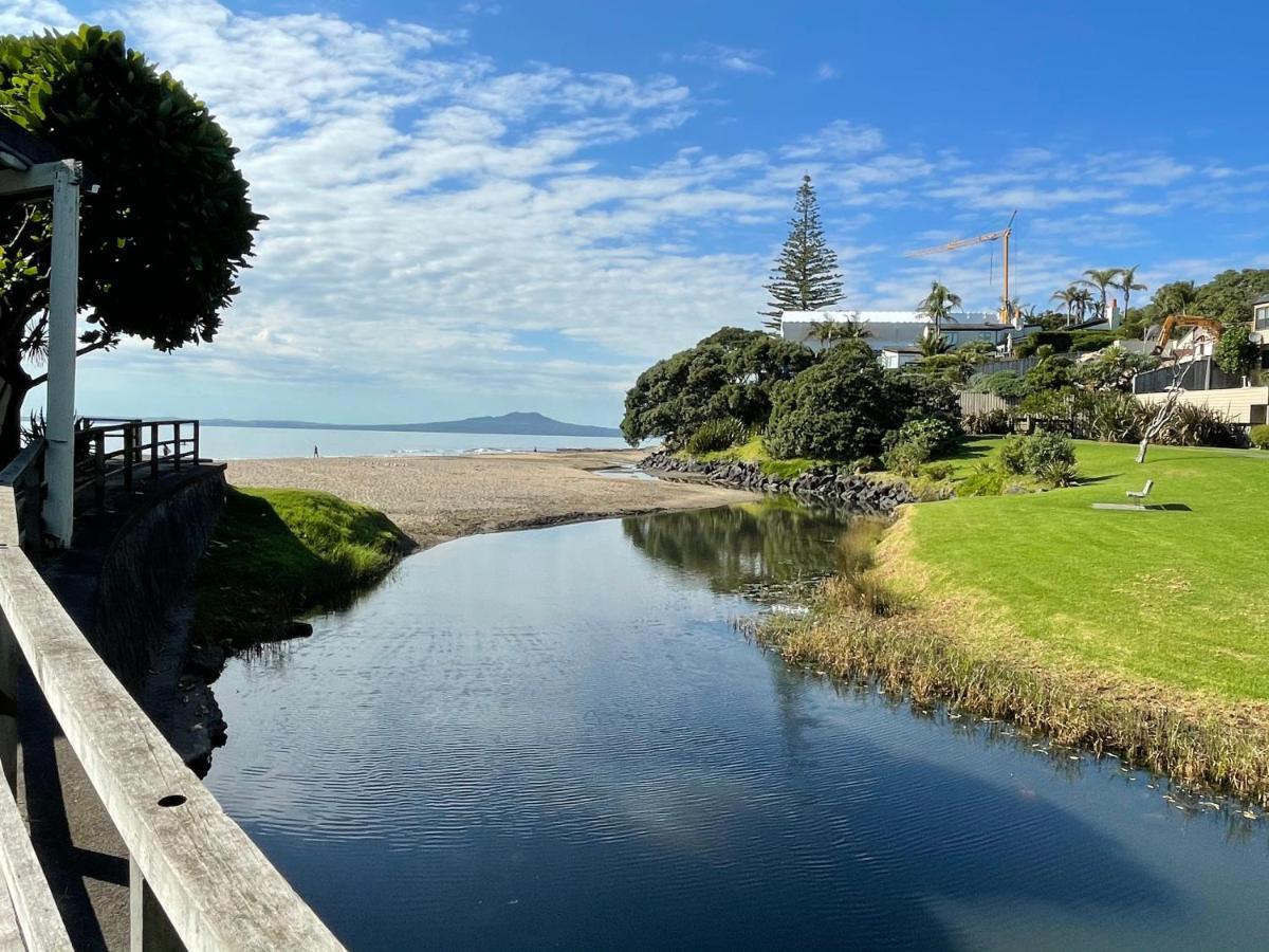 Whitby Studio - Mairangi Bay Beach Окленд Экстерьер фото