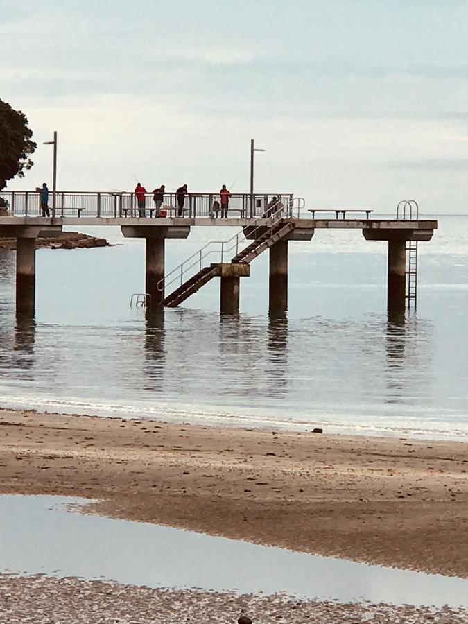 Whitby Studio - Mairangi Bay Beach Окленд Экстерьер фото
